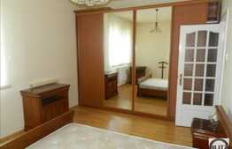 Casa individuala 525 mp utili, 900 mp teren, mobilata utilata zona Hotel Athos