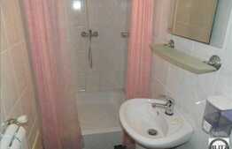 Casa individuala 525 mp utili, 900 mp teren, mobilata utilata zona Hotel Athos