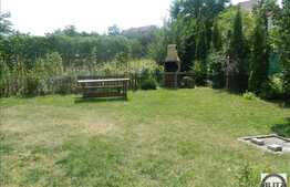 Casa individuala 525 mp utili, 900 mp teren, mobilata utilata zona Hotel Athos