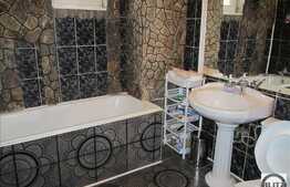 Casa individuala de LUX  280 mp utili, teren 400 mp, zona linistita de case