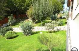 Casa de lux de vanzare, 250 mp utili cu teren 1200 mp!