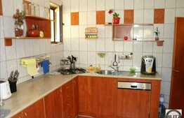 Casa de lux de vanzare, 250 mp utili cu teren 1200 mp!