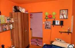 Vanzare apartament 3 camere decomandate, 59 mp in zona Real