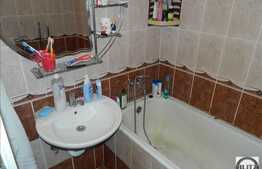 Casa 170 mp, cu teren de 158 mp si front de 12 ml, zona Sala Sporturilor!