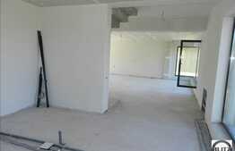 Vanzare casa, 240 mp utili, 500 mp teren, constructie noua, panorama superba!