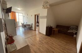 Apartament cu 3 camere, 68 mp, parcare, zona Porii