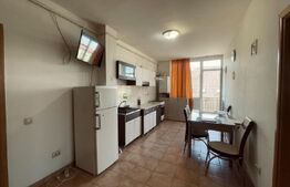 Apartament cu 3 camere, 68 mp, parcare, zona Porii