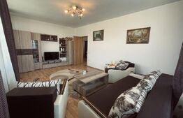 Apartament cu 3 camere, 68 mp, parcare, zona Porii