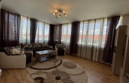 Apartament cu 3 camere, 68 mp, parcare, zona Porii