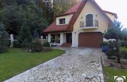 Casa individuala, 300 mp, 2000 mp teren, zona linistita