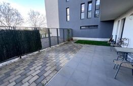 Apartament 2 camere, curte proprie, parcare inclusa, bloc nou