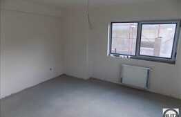 Casa individuala 207 mp, 476 mp teren, in zona linistita de case!