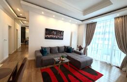 Apartament de lux, 60 mp, balcon, zona strazii Ploiesti