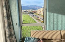 Apartament 3 camere, 2 balcoane, 2 bai, 2 parcari - Tractorul