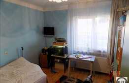 Casa cuplata, 70 mp, 150 mp teren, zona de case!