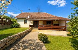 Proprietate unică! 2 case pe teren 1174 mp, constructie 2025, panoramă superba