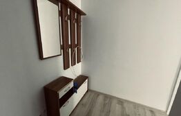 Apartament cu 2 camere, 56 mp, parcare, zona Eroilor