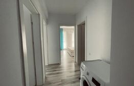 Apartament cu 2 camere, 56 mp, parcare, zona Eroilor
