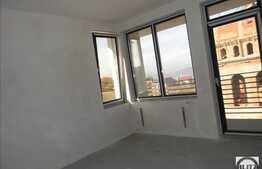 Casa cuplata, 4 camere, 120 mp, teren 370 mp, zona Faget