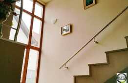 Casa individuala, 300 mp, teren 500 mp, zona linistita de case