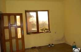 Casa individuala, 60 mp, teren 750 mp, zona linistita de case