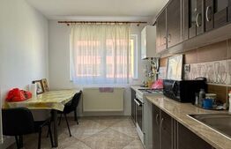 Apartament 2 camere, 56 mp, etaj 1, parcare, orientare S-V, Terra