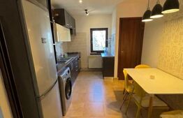 Apartament cu 3 camere de închiriat | Plopilor | Parcare