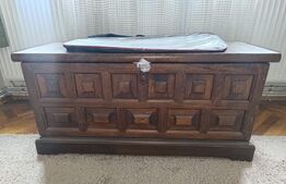 Vilă stil Neoromânesc, arhitectură cu coloane ,152 mp , cart Andrei Muresanu !