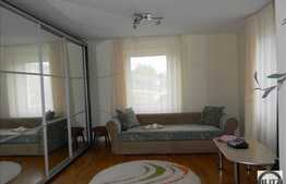 Casa 120 mp plus o hala noua de 690 mp teren,1354 mp, in Iris!