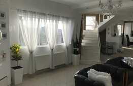 Casa 8 camere, 260 mp, teren 400 mp, zona cartierului Dambul Rotund!