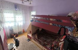 Apartament 3 camere, decomandat - Feldioara
