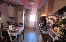 Apartament 3 camere, decomandat - Feldioara