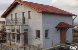 Casa individuala, 5 camere,145 mp, teren 420 mp, terasa, semifinisata, Faget!