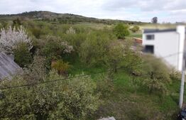 De vanzare teren Intravilan Centru - Chinteni 