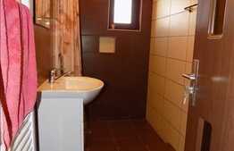Duplex 5 camere, 144 mp, gradina 70 mp, 2 locuri de parcare, zona Vivo