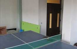 De vanzare casa insiruita, semifinisata, 180 mp, teren 150 mp, zona Campului!