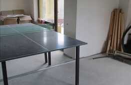 De vanzare casa insiruita, semifinisata, 180 mp, teren 150 mp, zona Campului!