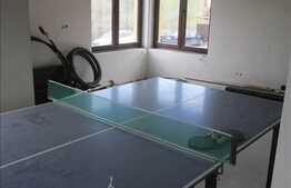 De vanzare casa insiruita, semifinisata, 180 mp, teren 150 mp, zona Campului!