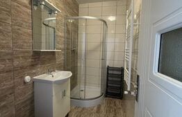 Apartament 3 camere decomandat, 62 mp, 2 bai, parcare, strada Oasului