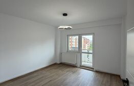 Apartament cu 3 camere, decomandat, nemobilat, Dorobantilor 