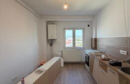 Apartament cu 3 camere, decomandat, nemobilat, Dorobantilor 