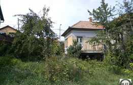 Casa demolabila, 40 mp utili, suprafata teren 400 mp, zona linistita de case