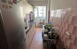 Apartament 4 camere, decomandat, etaj intermediar, Mănăștur