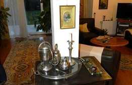 Casa cu 4 camere, 160 mp, teren 260 mp, 3 balcoane, zona rezidentiala de case!