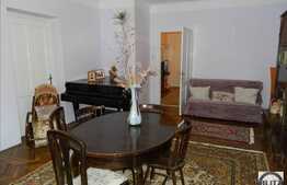 Vanzare casa individuala, 220 mp utili si 530 mp teren, zona Centrala!