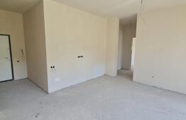 Apartament semidecomandat, 49 mp utili, gradina de 95 mp, parcare, zona Eroilor