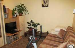 Casa de vanzare, 85 mp, cu teren de 135 mp si front la strada de 7,5 ml!