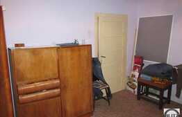 Casa de vanzare, 85 mp, cu teren de 135 mp si front la strada de 7,5 ml!