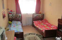 Casa individuala de vanzare, 200 mp, teren 300 mp, zona garii