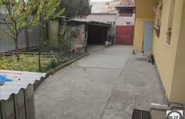 Casa individuala de vanzare, 200 mp, teren 300 mp, zona garii